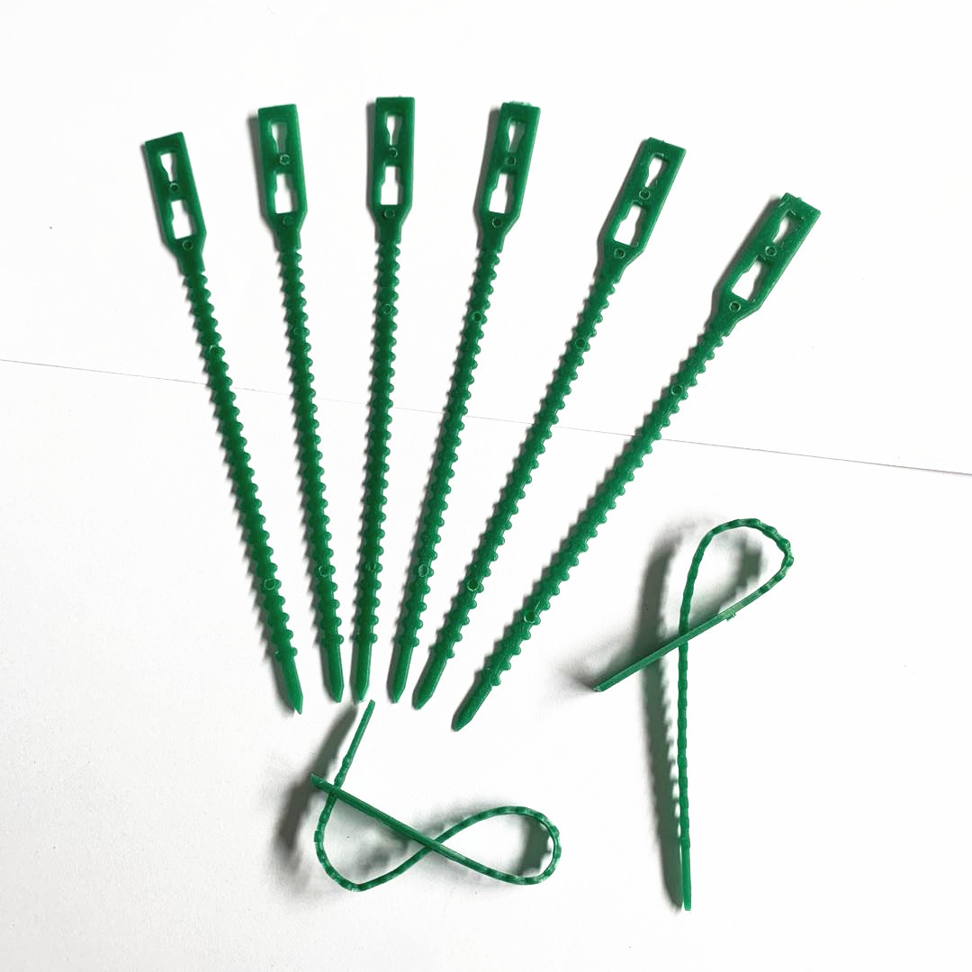 13cm Adjustable Plastic Plant  - Vine Climbing Plastic reseña y precio